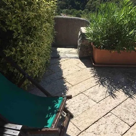 Sleeps 3 With Garden Terrace *